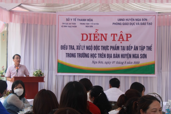 Chi cục an toàn vệ sinh thực phẩm Thanh Hóa tổ chức diễn tập “ điều tra xử lý ngộ độc thực phẩm bếp ăn tập thể trường học” năm 2022 tại huyện Nga Sơn 